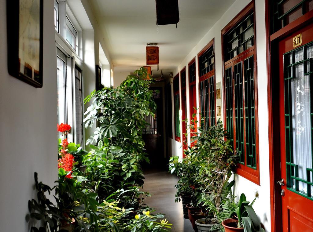 Red Lantern House Hostel Beijing Exterior photo